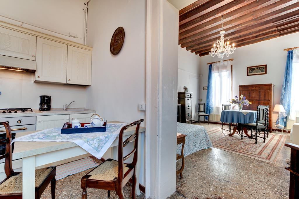 Ca' Badoer West Studio Veneza Exterior foto